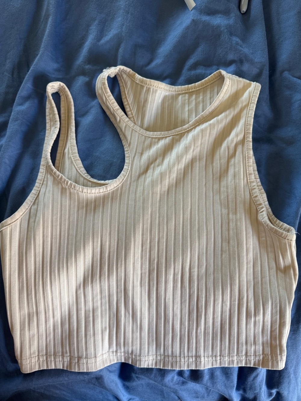 SHEIN Cream Ribbed Asymmetrical Cutout Crop Tank / AA88